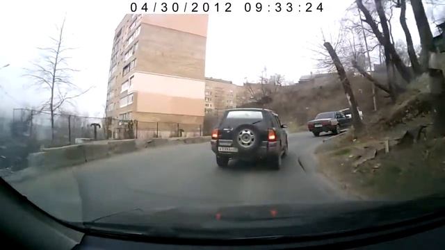 Toyota Ractis Accident смотреть онлайн