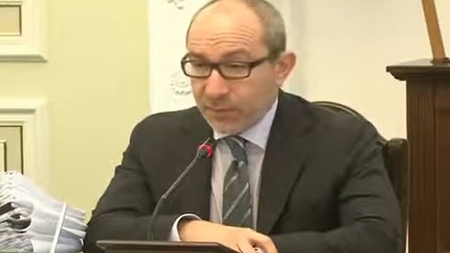 Геннадий Кернес устроил разбор полетов главам районов смотреть онлайн