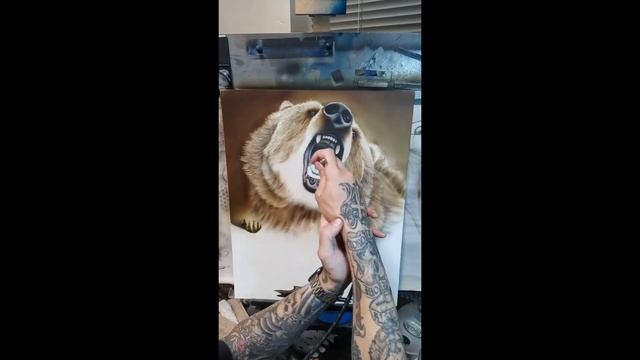 How To Freehand Airbrush A Bear