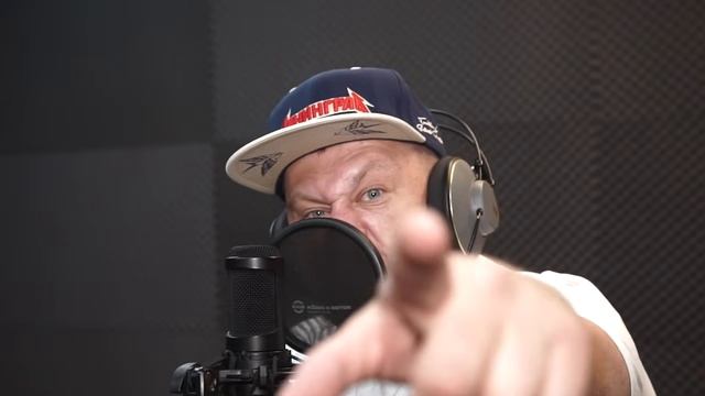 РОКОВОЙ ГОД - ПАНДЕМИЯ OFFICIAL VIDEO (2021), feat ВЛАДИМИР КОРНЕЕВ & ТИМУР (ТИТ) ТИТАРЕНКО.mp4 смотреть онлайн