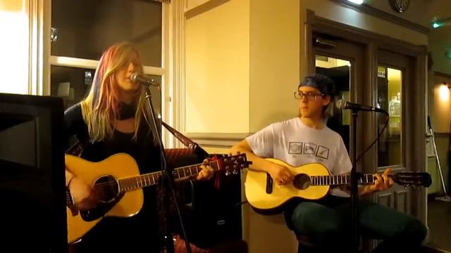 Edna Sulejmanović & Richard Bracknell смотреть онлайн