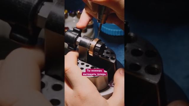 Делаем отверстие для камня кольца в ювелирной мастерской смотреть онлайн