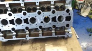 О замене маслосъемных колпачков Volvo 850, s70/v70