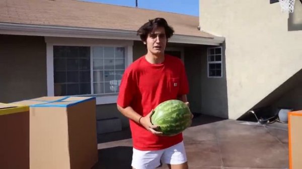 EXTREME HIDE AND SEEK IN BOXES CHALLENGE!