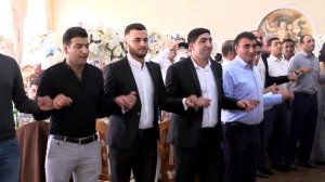 10 октября. На замечательной езидской свадьбе. Поет Рустам Махмудян