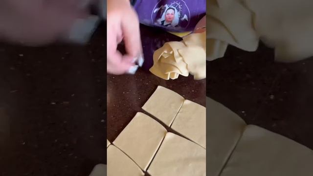 Сегодня делаем татар-бораки! Это самое моё любимое блюдо. #арусякавказ #любимоеблюдо смотреть онлайн