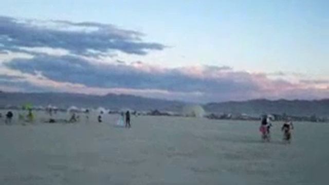 A Tour of Black Rock City - Burning Man 2007 смотреть онлайн