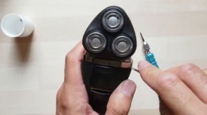 Разбираем китайскую электробритву FLYCO FS356