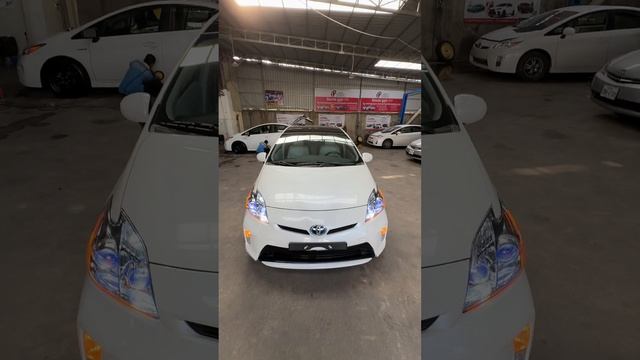 Toyota Prius 2012 performance Plus смотреть онлайн