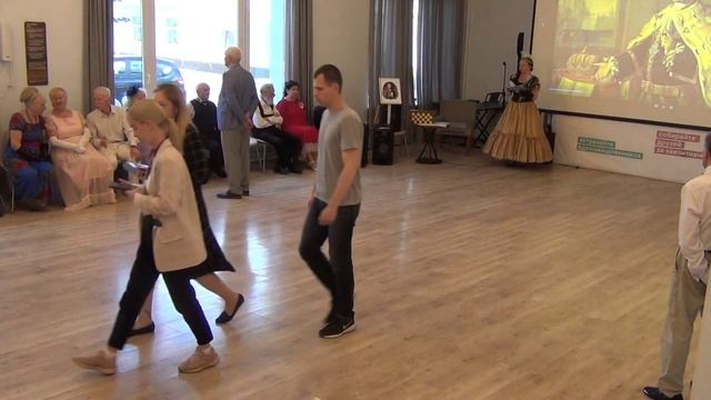 Петровский бал Москва 16-06-2022 Танцмейстер Анатолий Воронин Ведущая Галина Александрова смотреть онлайн