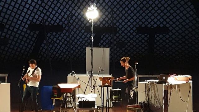 Ziggy Has Ardeur & Konstantin Gropper Live @ The Humming Womb Konzert Multihalle Mannheim
