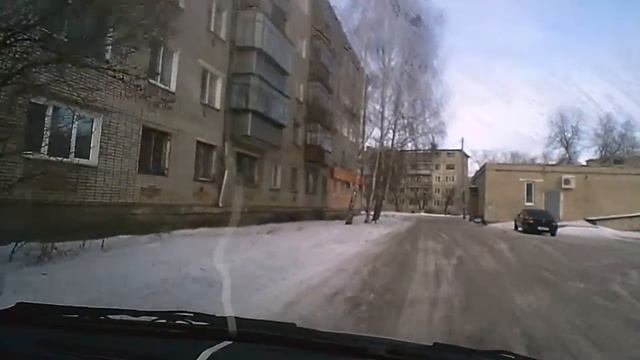 я считаю что в западной сибири , на урале можно и нужно ездить не на шипованой резине . смотреть онлайн