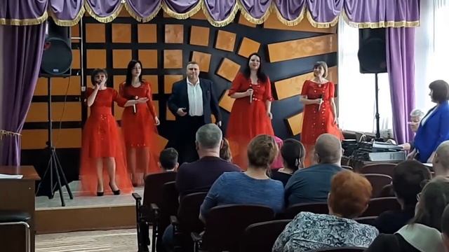 "Мама Мария" Народный вокальный ансамбль "Гармония" руководитель Коробкин Андрей Леонидович смотреть онлайн