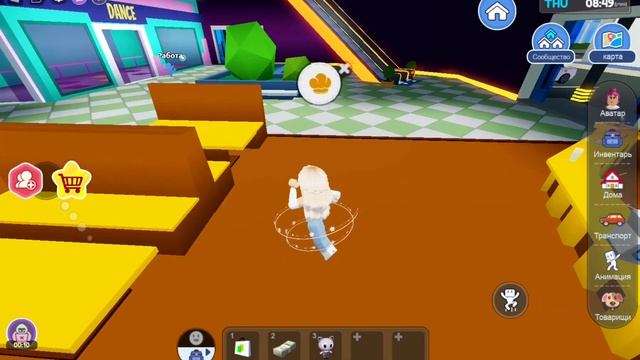 RobloX Первый день в игре LIVETOPIA