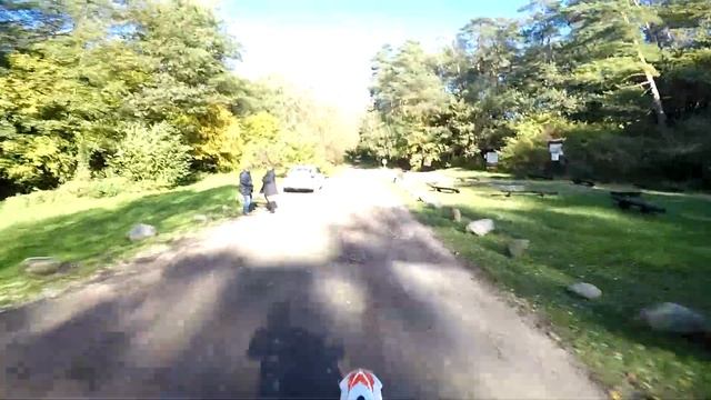 FE 501 vs RR 250 ENDURO NA NIZINACH! motoduck смотреть онлайн