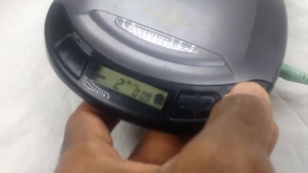 Panasonic SL-S225 XBS Portable CD Player