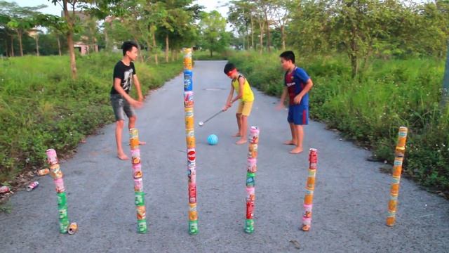 Kids Play Team Game Blindfold Listen Guide | Kids Colored Cups Wall Song Children смотреть онлайн