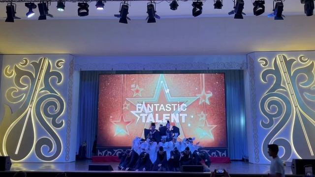 Алматы 2023г. Димаш Құдайбергенов лебеди.  БЛЮЗ. г.Байканур. Конкурс @DimashQudaibergen_official