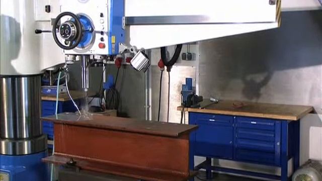 KNUTH Industry Радиально сверлильный станок R50 смотреть онлайн