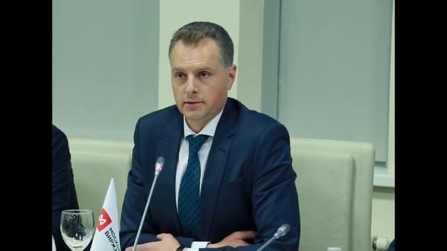 Сергей Евдокимов: ВЭБ.РФ финансирует стратегически значимые проекты развития в России смотреть онлайн