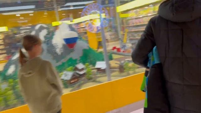 Красная площадь ЦДМ Наша прогулка смотреть онлайн