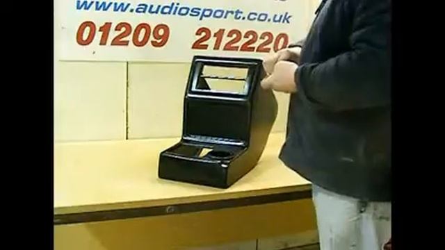 Audiosport Centre Console for T4 смотреть онлайн