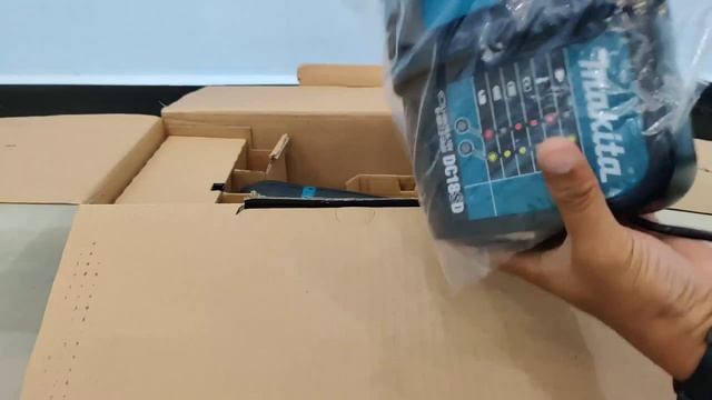 Makita DUM111SYX - Grass Shear 18V смотреть онлайн