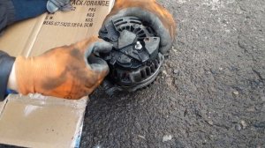 Меняем генератор mercedes Sprinter w906 om646