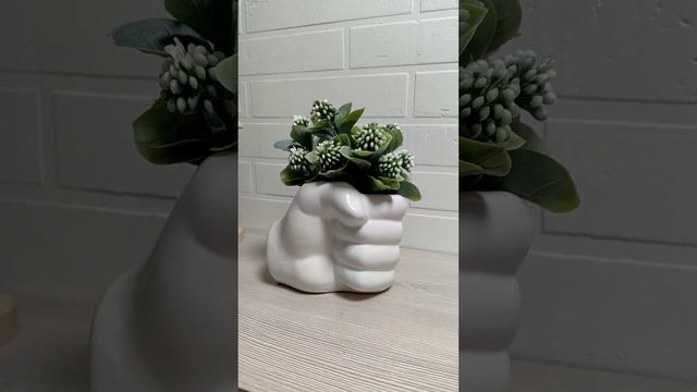 "Я принес тебе букет... ✨" смотреть онлайн