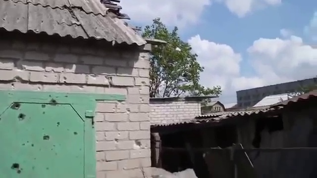 Slavyansk MAY 11 Consequences of night shelling residential sector civilians смотреть онлайн
