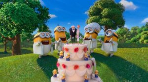 Миньоны поют песню на свадьбе Грю и Люси - Гадкий Я  2 (2013)