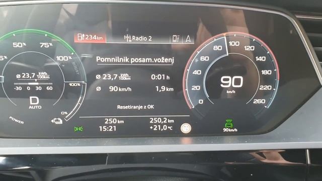 Audi E-tron Quattro 55 2019 consumption low & high speed смотреть онлайн