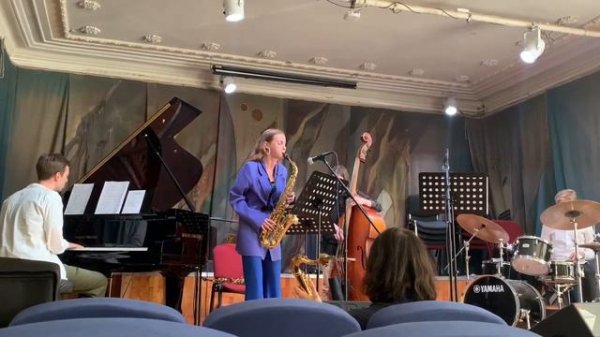 "Sleepy eyes" - Зейдель Вероника