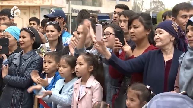 Харекет қайырымдылық қорына 1 жыл ! смотреть онлайн