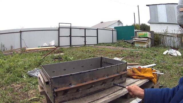 Сварил МАНГАЛ БЕЗ ОПЫТА в сварочной работе! Мангал своими руками. смотреть онлайн