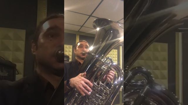 L.V. Beethoven “Ode to Joy” from Symphony 9 (fragment). Roman Dokunikhin, tuba. смотреть онлайн
