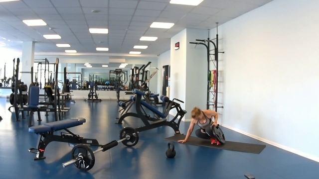 Функциональная тренировка - крепкие ягодицы, сильная спина. Для девушек, которые любят пожёстче. смотреть онлайн