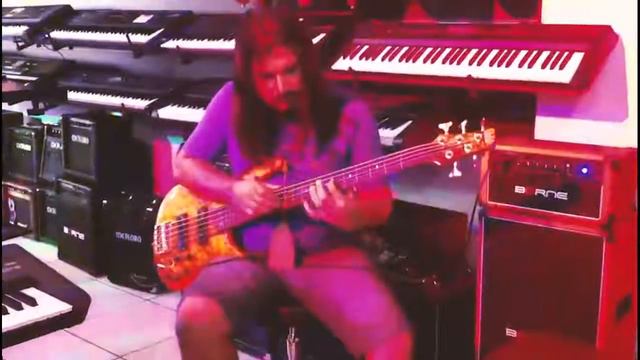 Testando o Ibanez SR 805 - na Stúdio Center Parauapebas смотреть онлайн