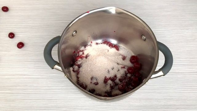 Вишневое конфи с шоколадом и миндалем смотреть онлайн