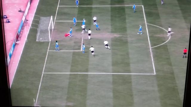 жесть!смотреть до конца!смотрите, что сделали с вратарём!!! смотреть онлайн