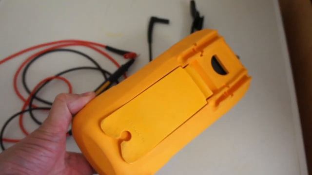 Fluke 27 II Multimeter смотреть онлайн