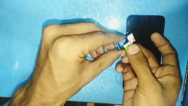 Xiaomi Redmi Note 7 ; how to insert two sim card and one SD card in redmi Note 7 смотреть онлайн