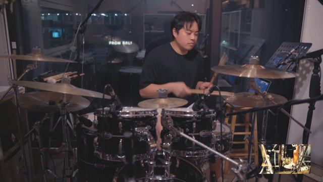 [DRUM COVER] GODS (Feat. New Jeans) League of Legends Worlds 2023 T1 Victory! смотреть онлайн