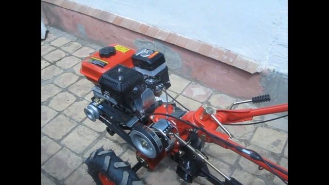 Мотоблок Дончак , скорость на 1-й и 2-й передаче. смотреть онлайн