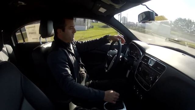 2013 Chrysler 200 - Test Drive смотреть онлайн