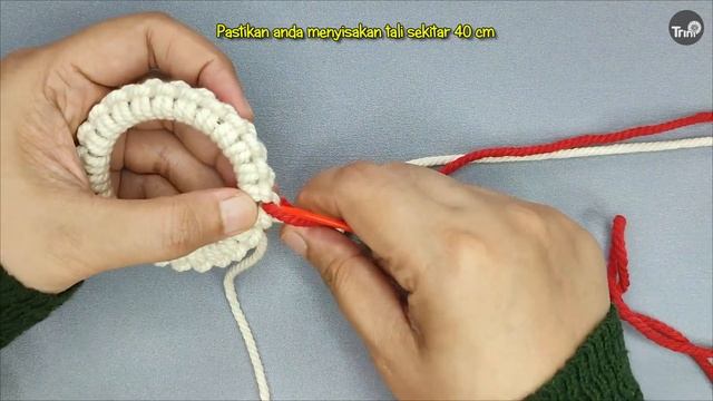 DIY Mini Wreath Tutorial | Macrame Wreath Ornament Using Lark's Head Knot