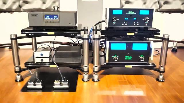 01 McIntosh C2700 & MC462 + B&W 802 D3 Preistage