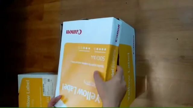 Распаковка Набора бумаги офисной Canon А4 80 г/м2 из Rozetka смотреть онлайн