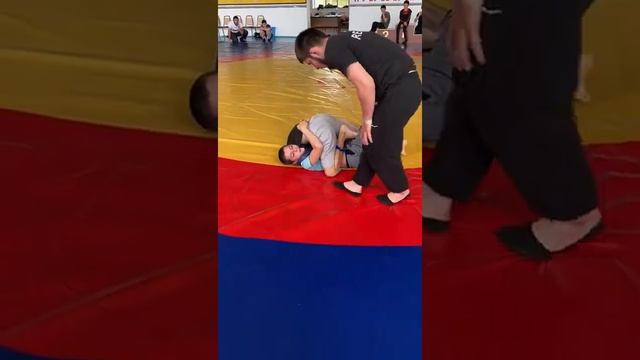 Равиль Эскендаров турнир по грепплингу ? смотреть онлайн