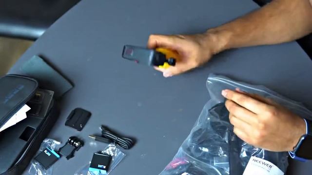 GoPro Hero 8 + Neewer accessories unboxing смотреть онлайн